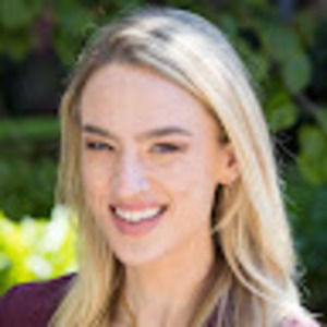 Meet your Posher, Hayley